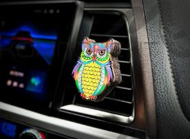 Ароматизатор на дефлектор AROMA BAR на магните Сова цветной