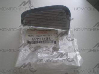 Заглушка противотуманной фары Galant (MITUBISHI)