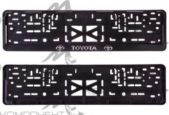 Рамка номера пластмассовая с защелкой, надпись серебро Toyota рельеф.